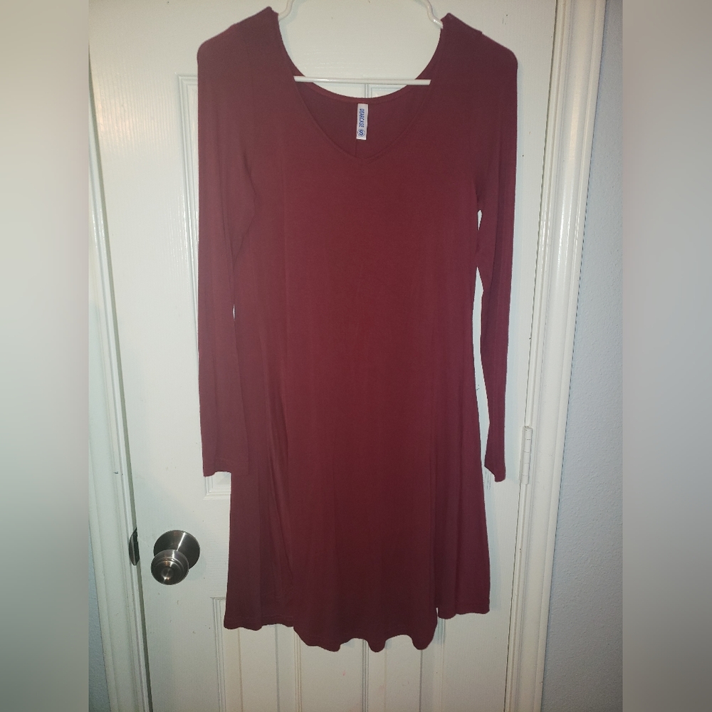 DEARCASE, maroon/burgundy dress, small
